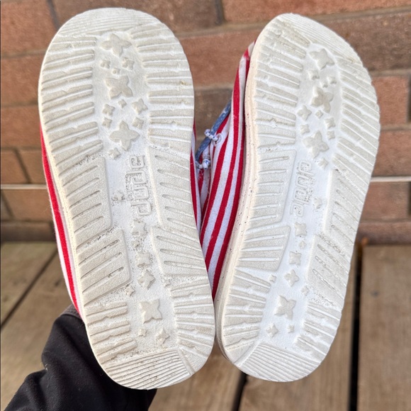 Hey Dude Kids Striped and Star Moccasins Size 2 - Picture 5 of 5